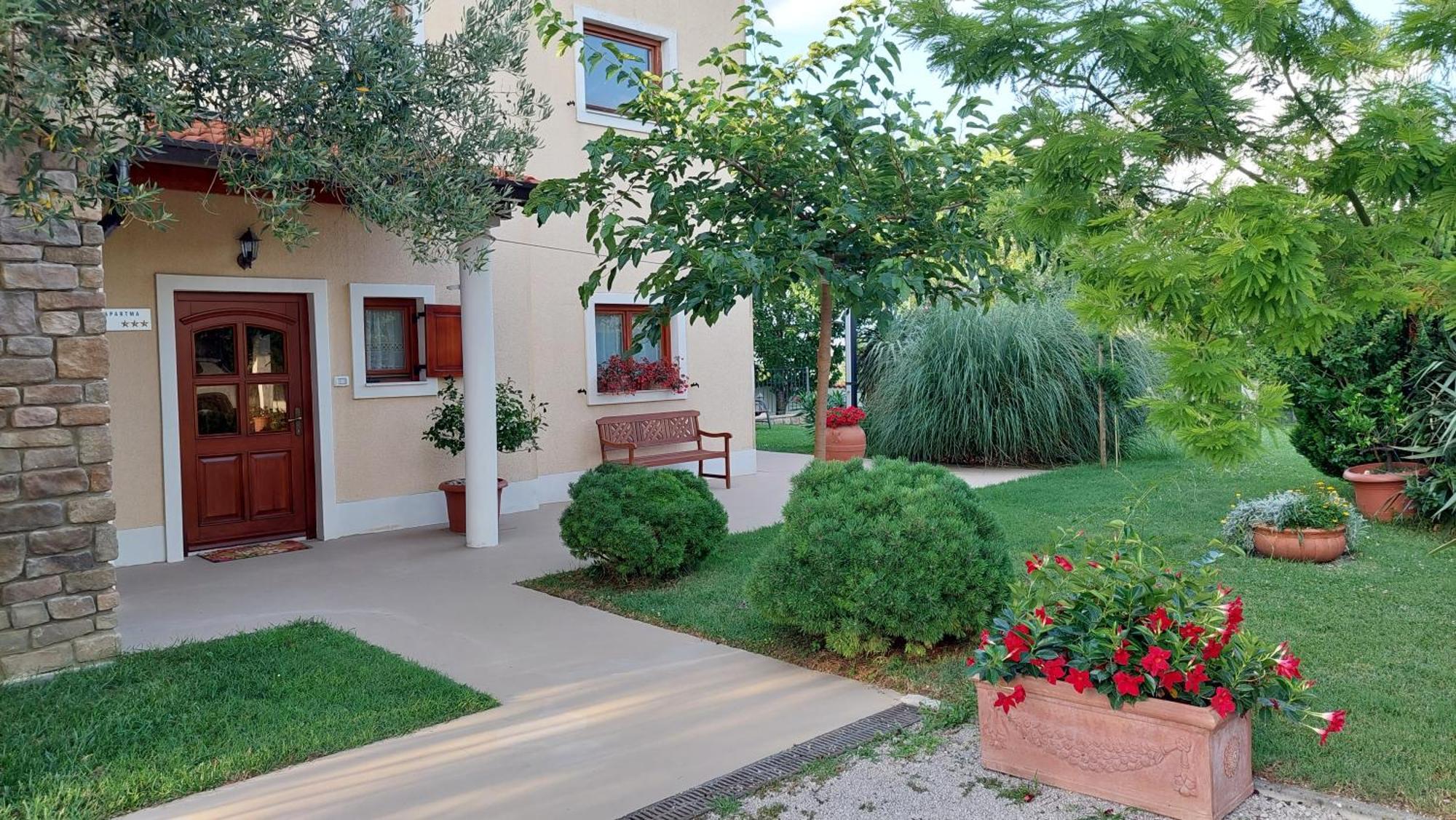 Apartment Oaza Relax Koper Zewnętrze zdjęcie
